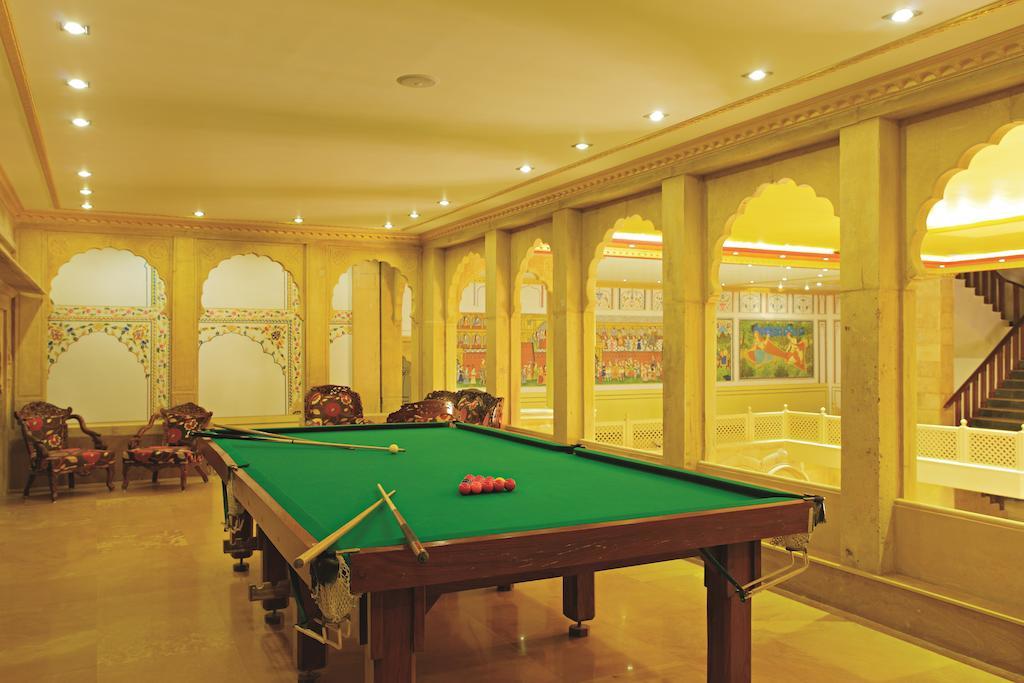Hotel Rang Mahal Джайсалмер Экстерьер фото