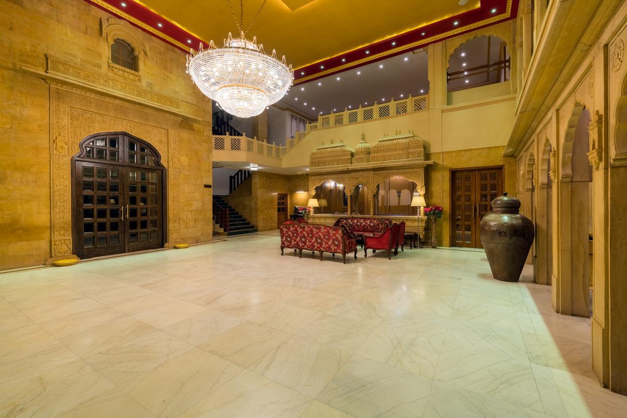 Hotel Rang Mahal Джайсалмер Экстерьер фото