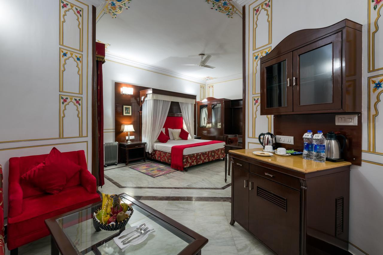 Hotel Rang Mahal Джайсалмер Экстерьер фото